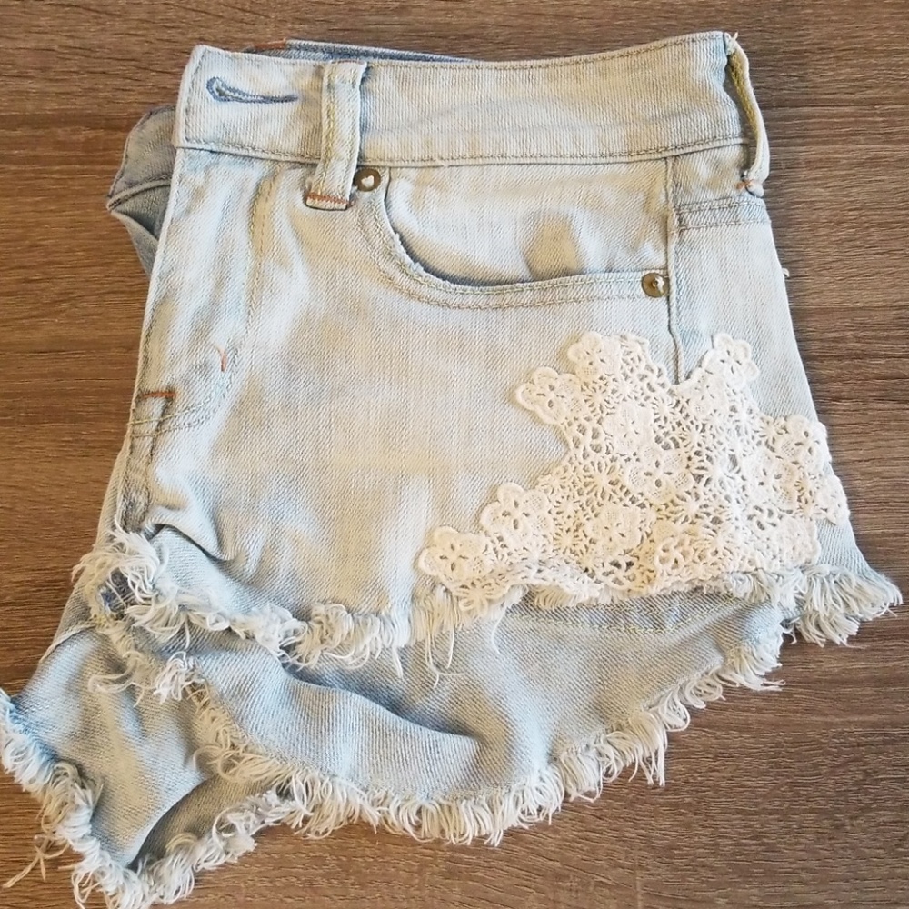 AE Stretchy Jean Shorts Size 0 fits like 2